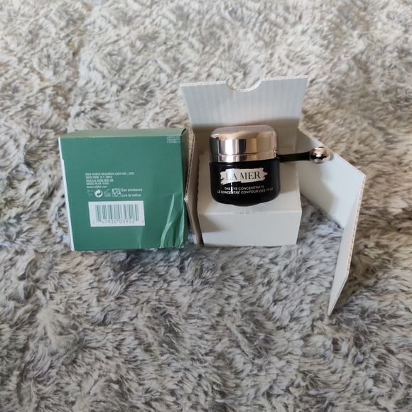 La Mer The Eye Concentrate Cream - Picture 3 of 3
